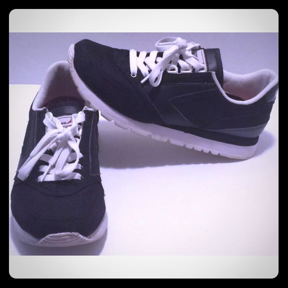 Brooks Heriot Chariot Shoes - Women's brooks heritage chariot Black size  8.5B